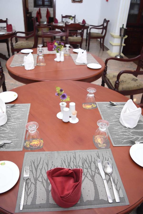 Centauria Hill Resort Ratnapura Exterior photo